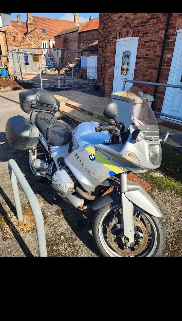 BMW R1150RS 2004 — przód z boku