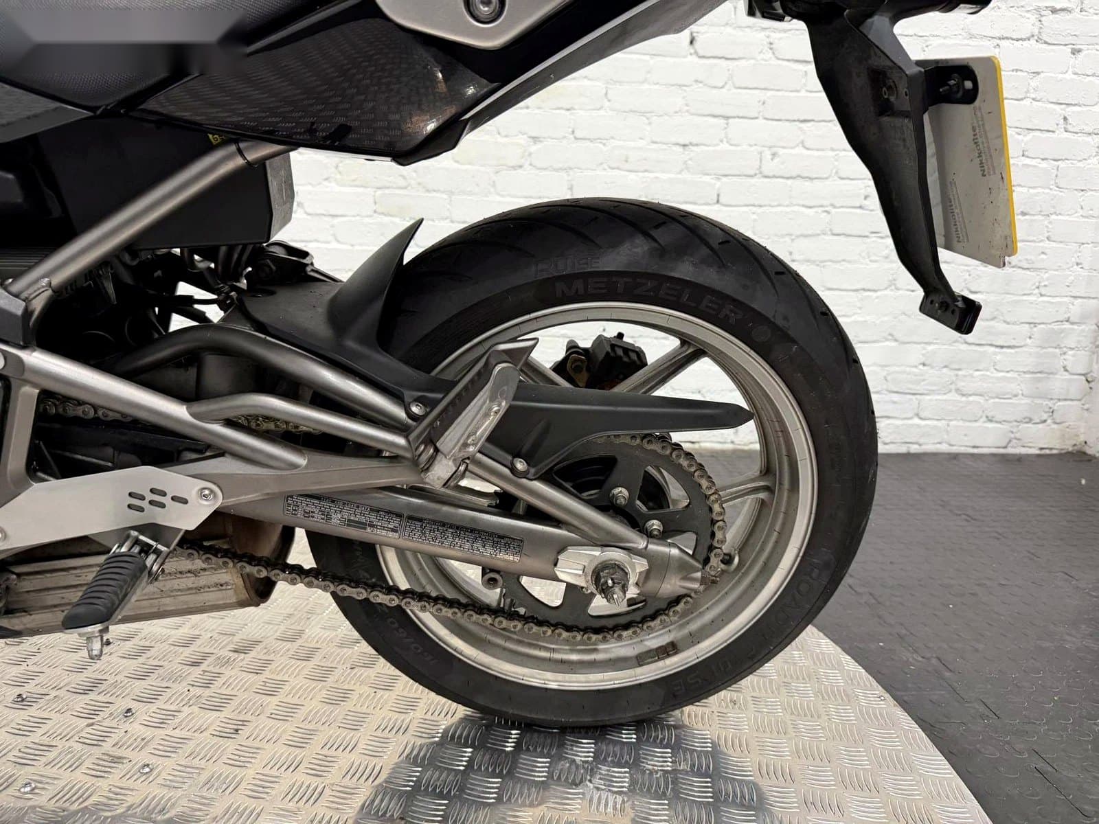 Kawasaki ER-6F 2010 — tylne koło