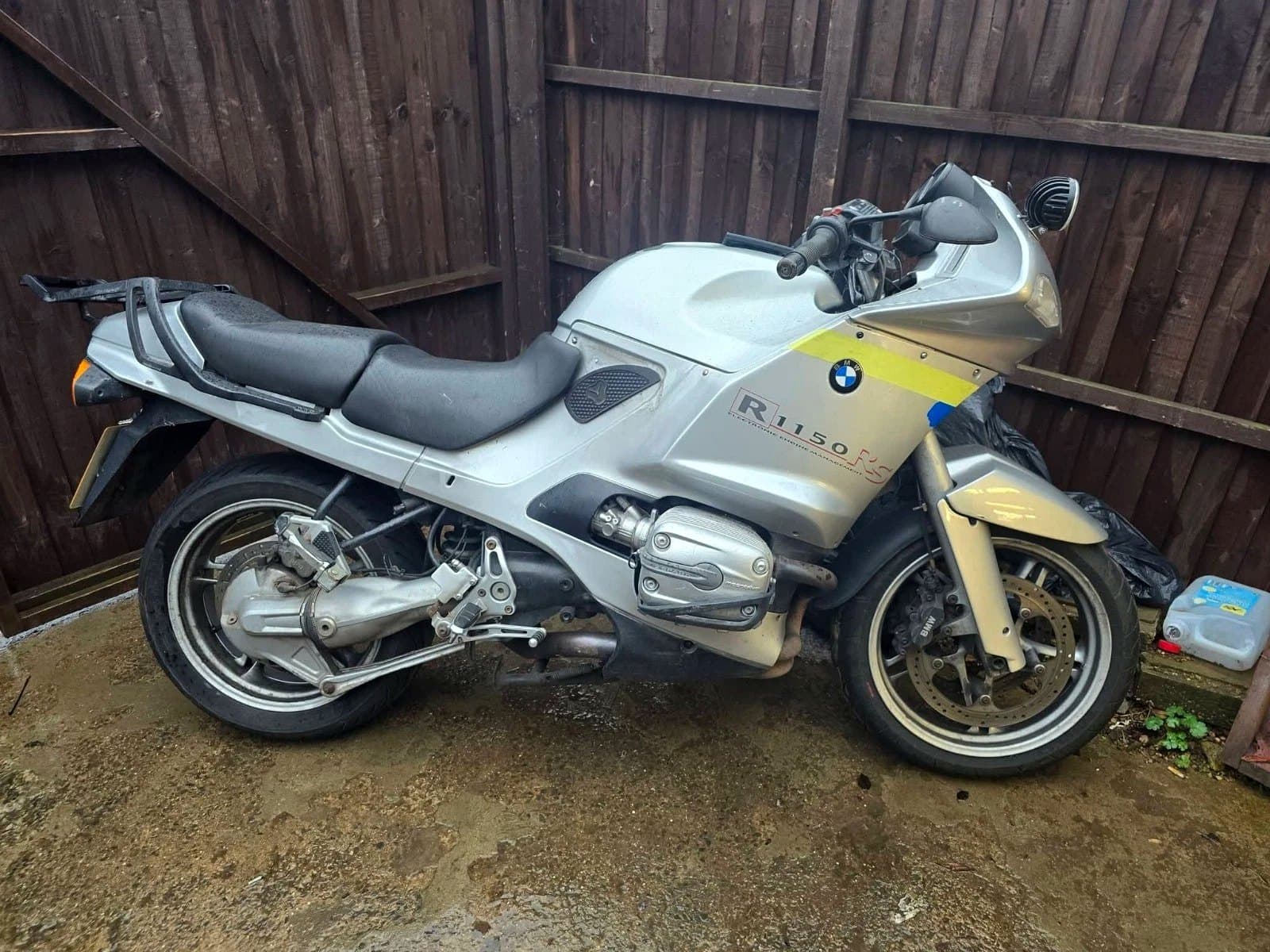 BMW R1150RS 2004 — prawy profil